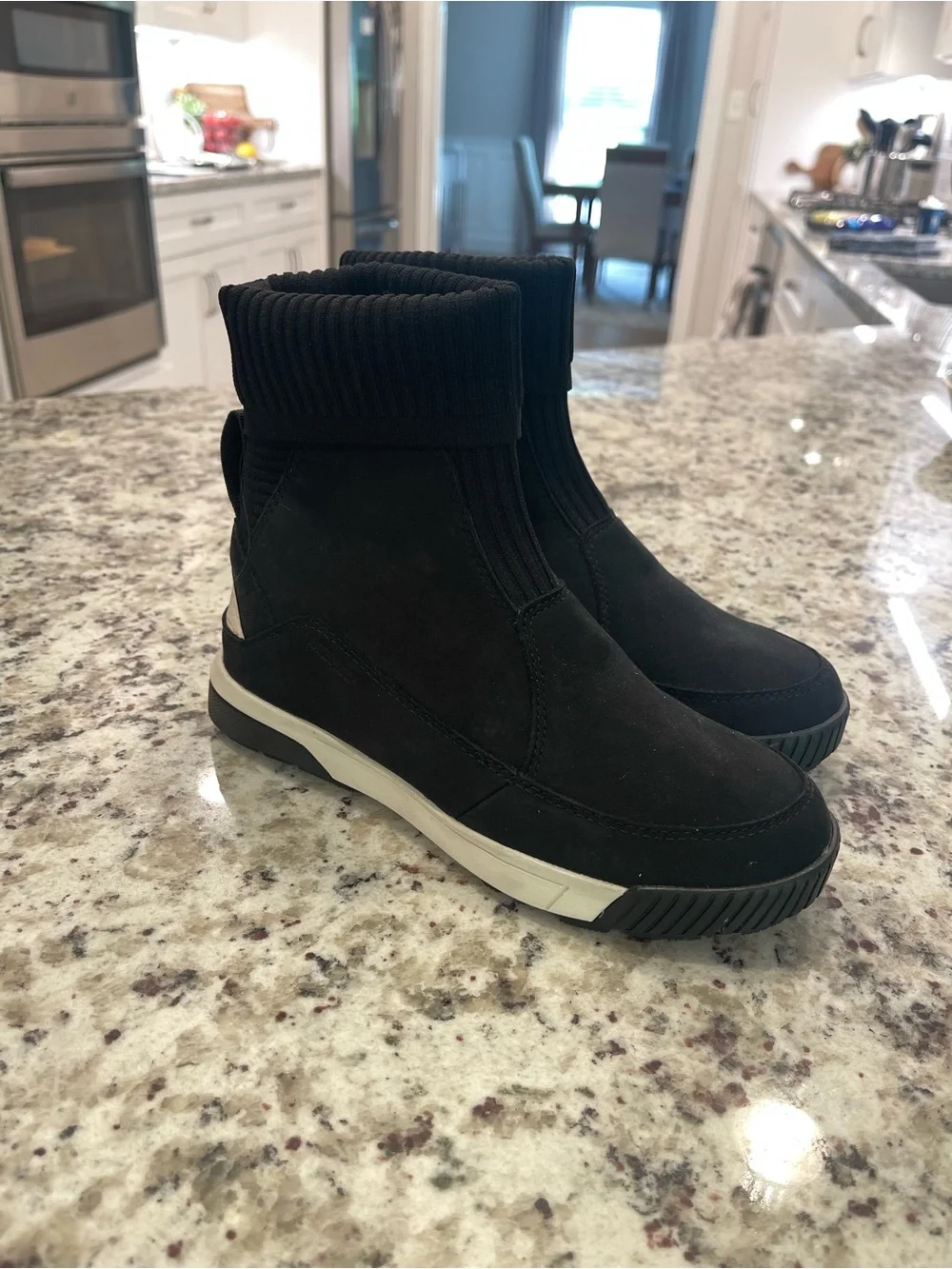 The North Face Women’s Sierra Knit Waterproof Boots Sz 6 NEW
